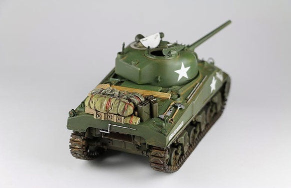 Asuka 1/35 M4 Composite Sherman 'China Clipper' US Army Medium Tank