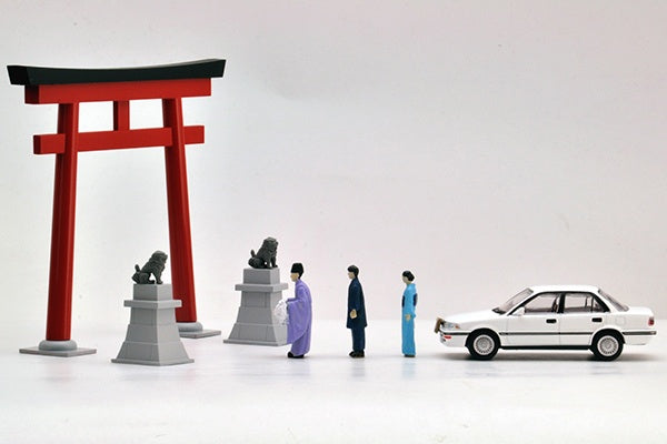 Tomica Limited Vintage Diocolle 64 1/64 #Car Snap 03a First Shrine Visit of New Year