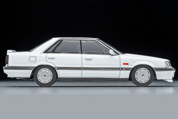 Tomica Limited Vintage 1/64 LV-N301A Skyline 4Door Ht Gt Passage Twin Cam 24V White 1987