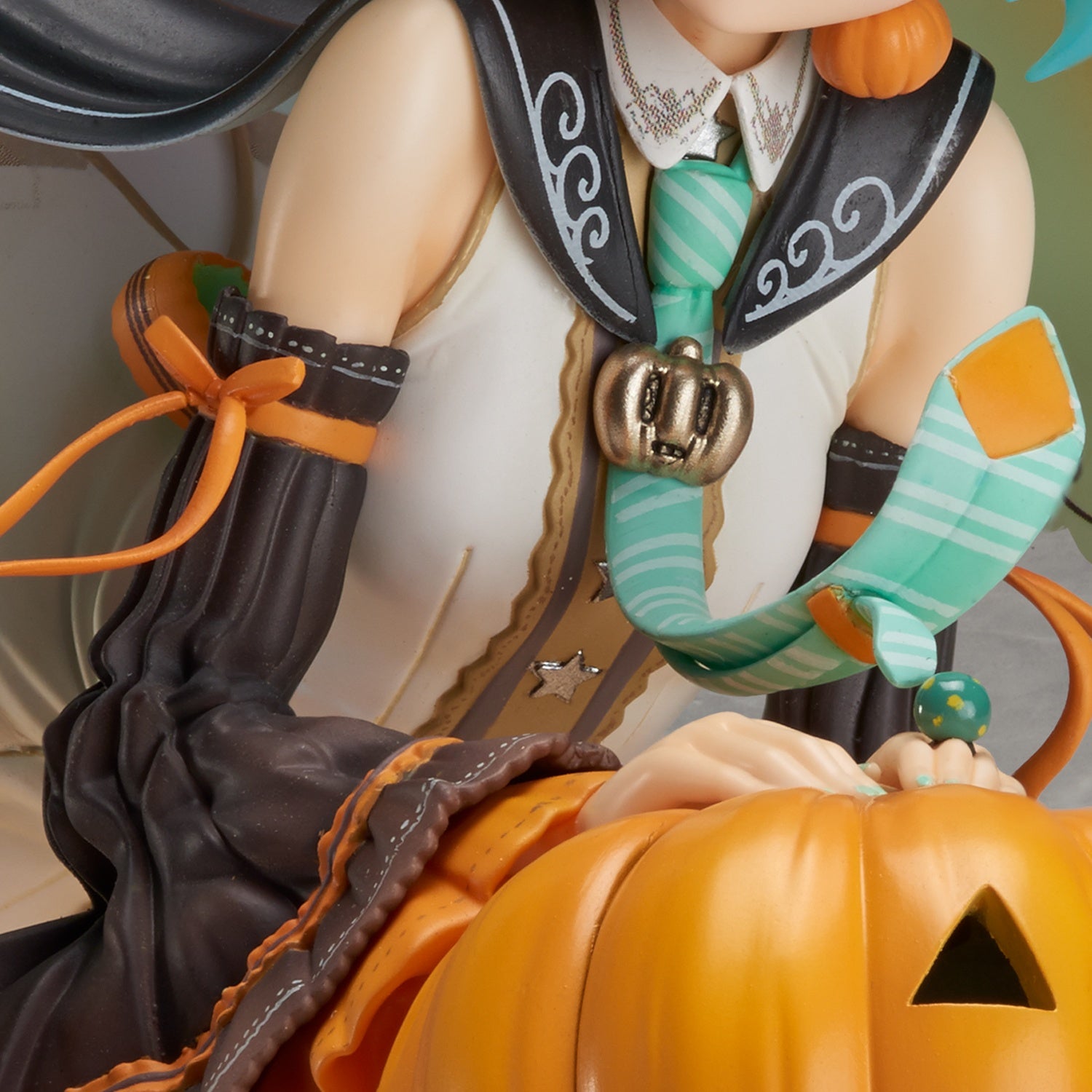 Good Smile Company Hatsune Miku Series Trick or Miku Illustration by Left (Resale) Figure