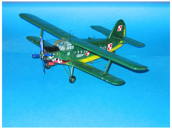 Valom 1/48 Antonov An-2 Colt (Military)