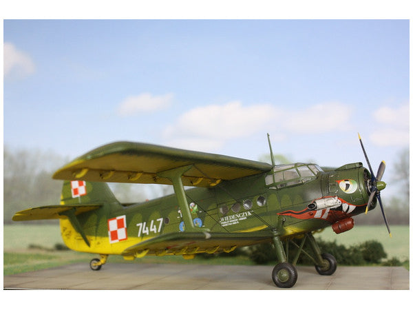 Valom 1/48 Antonov An-2 Colt (Military)