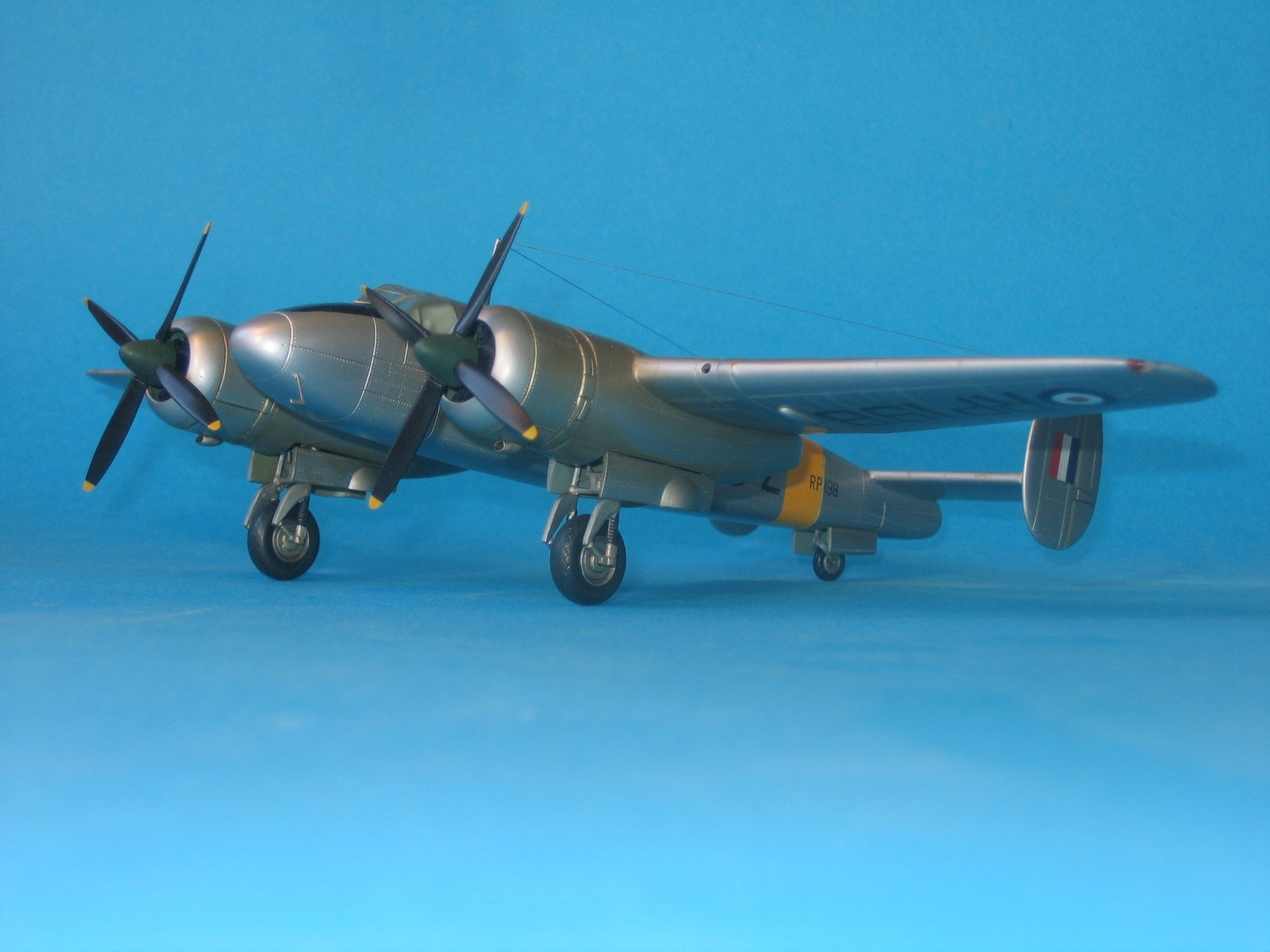 Valom 1/72 Bristol Buckmaster T.1