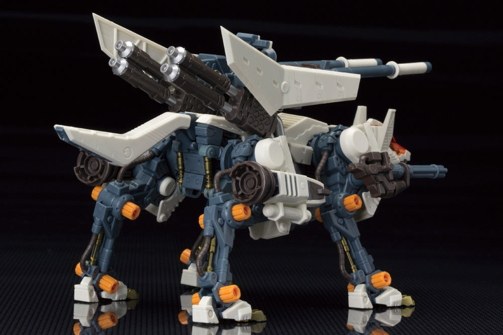 Kotobukiya 1/72 Zoids RHI-3 Command Wolf Repackage Ver., Action Figure Kit