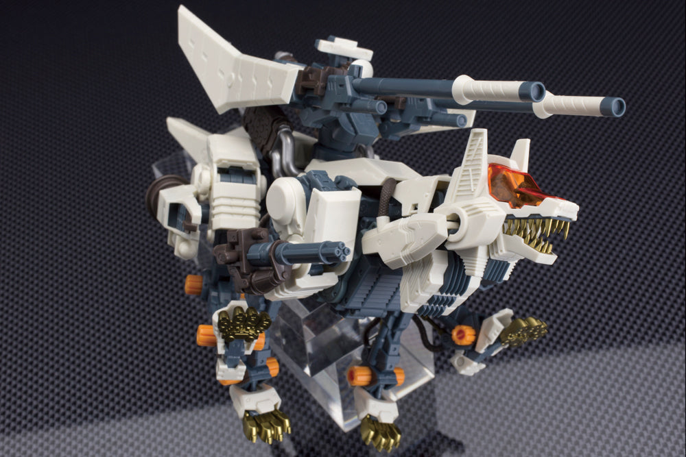 Kotobukiya 1/72 Zoids RHI-3 Command Wolf Repackage Ver., Action Figure Kit