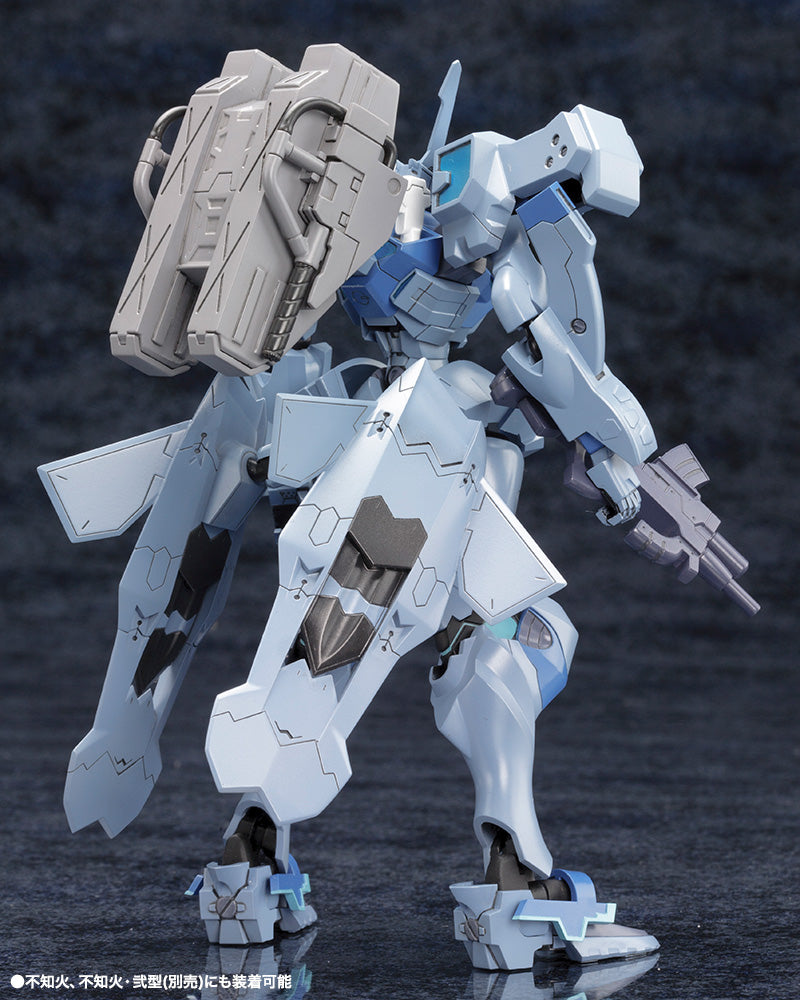 Kotobukiya 1/144 Muv Luv Alternative Series Takemikaduchi Type-00A, Action Figure Kit