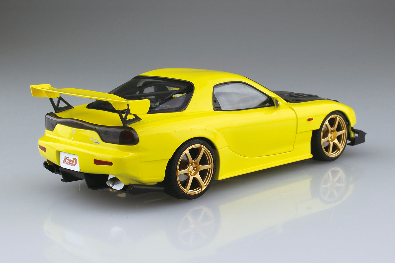 Aoshima 1/24 Pre-Painted Initial D Takahashi Keisuke FD3S RX-7 Project D Last Battle Ver. Model Kit