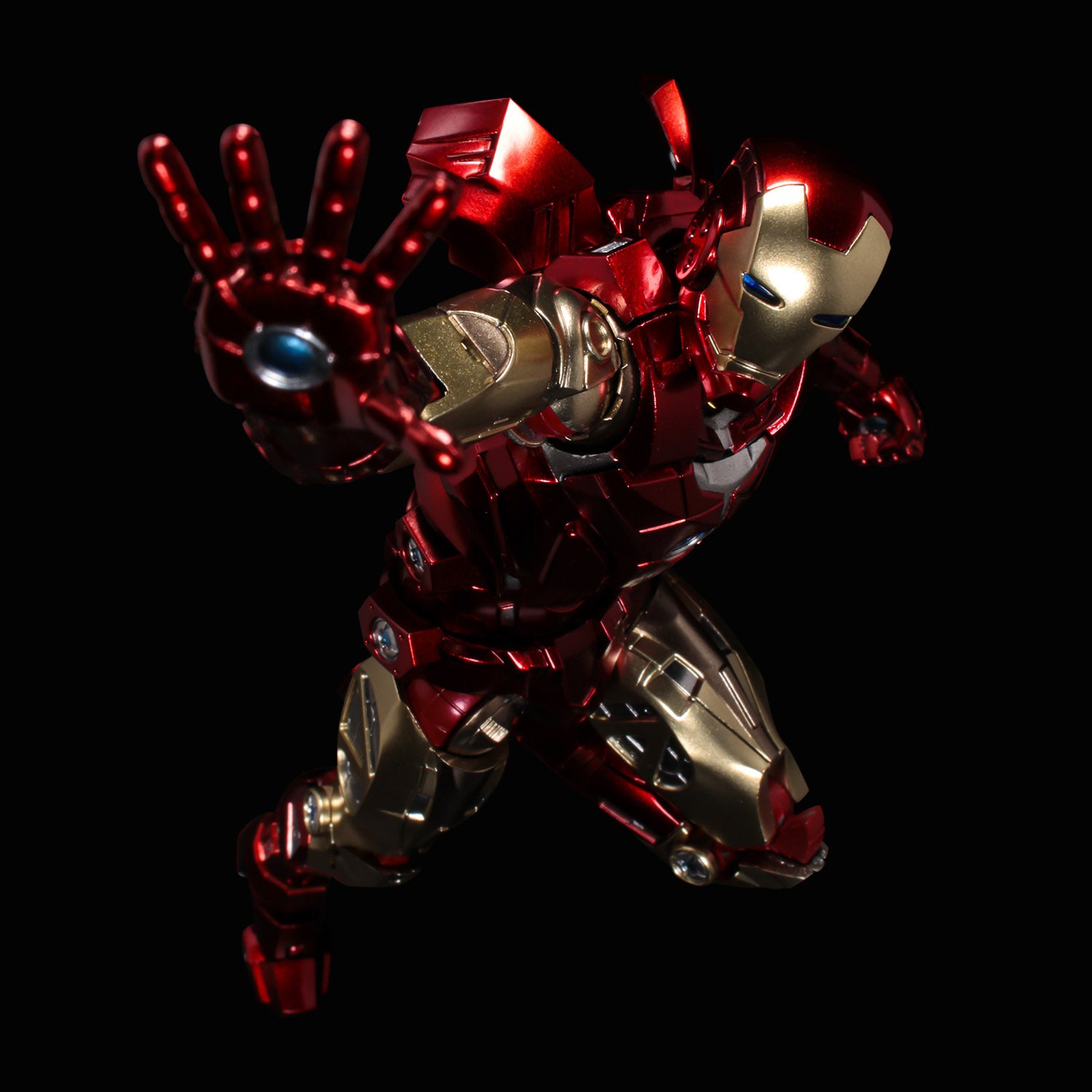 Sentinel Fighting Armor Iron Man "Marvel"