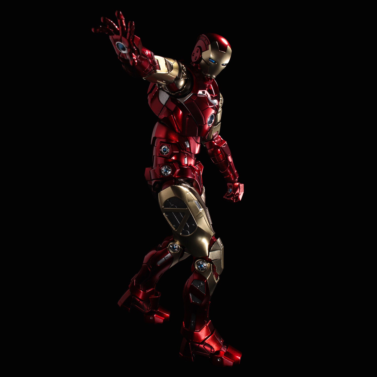 Sentinel Fighting Armor Iron Man "Marvel"