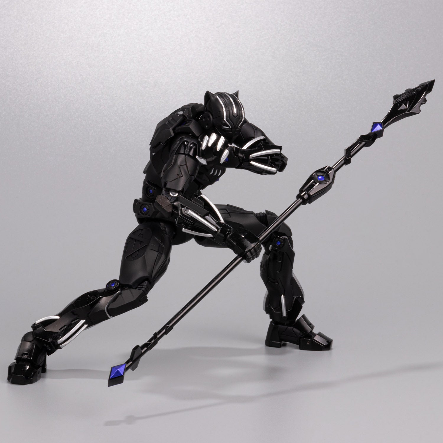 Sentinel Fighting Armor Black Panther "Marvel"