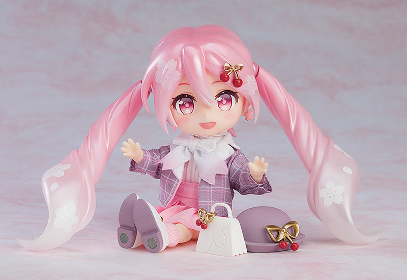 Good Smile Company Character Vocal Series 01: Hatsune Miku Series Sakura Miku Hanami Outfit Ver. Nendoroid Doll