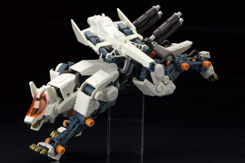 Kotobukiya 1/72 Zoids RHI-3 Command Wolf Repackage Ver., Action Figure Kit