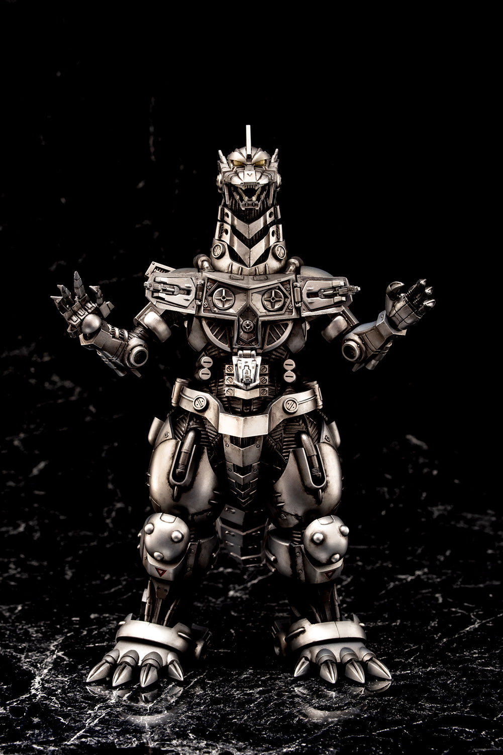 Aoshima Mechagodzilla KIRYU Heavy Armor (9.45 Inch approx)