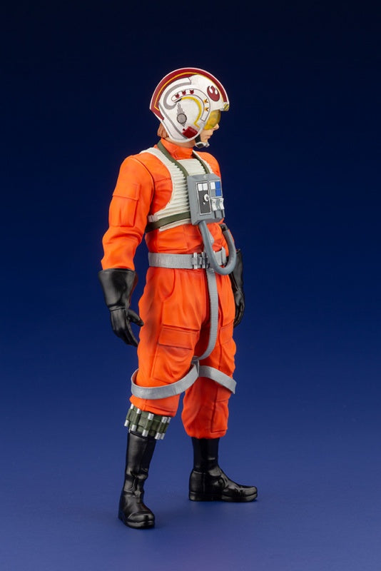 Kotobukiya 1/10 ARTFX+ Star Wars Luke Skywalker X-Wing Pilot