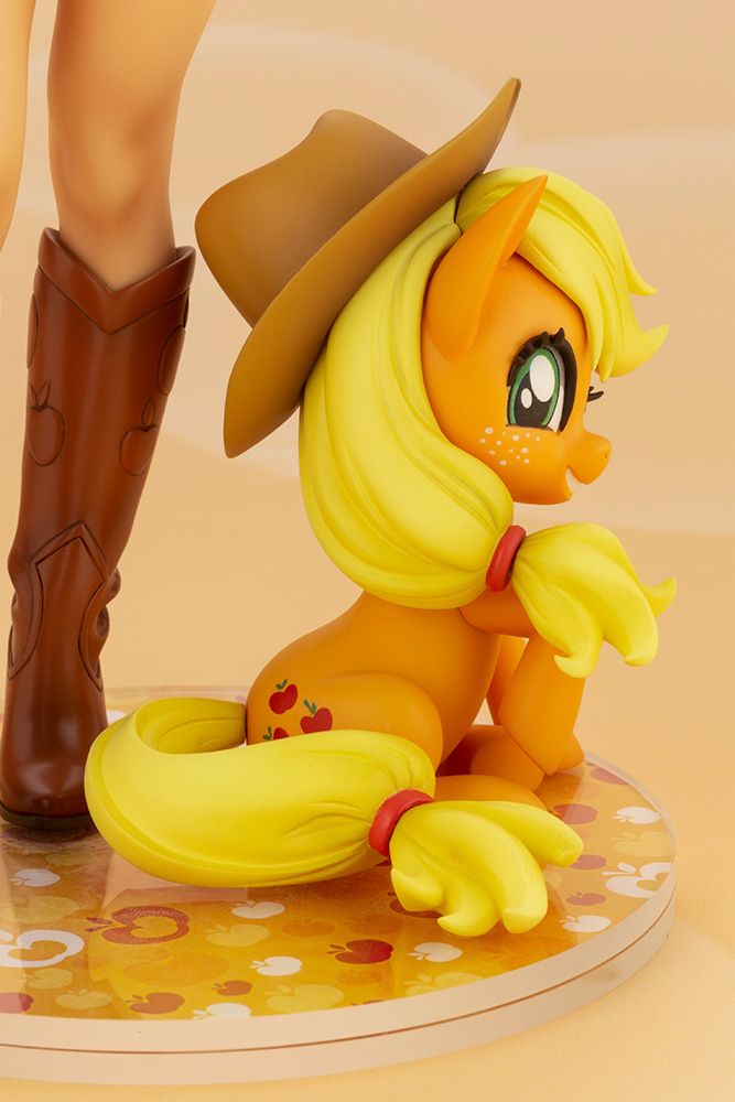 Kotobukiya 1/7 Applejack Bishoujo Statue, My Little Pony Series Printed and Assembled Figure Kit