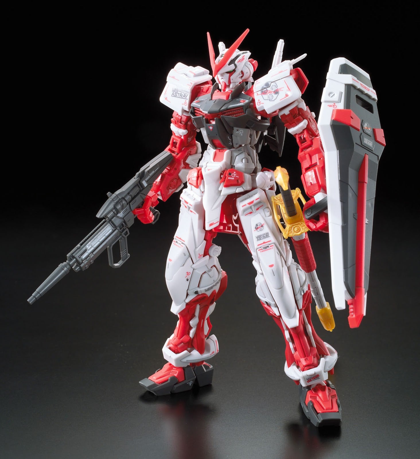 RG 1/144 MBF-P02 Gundam Astray Red Frame