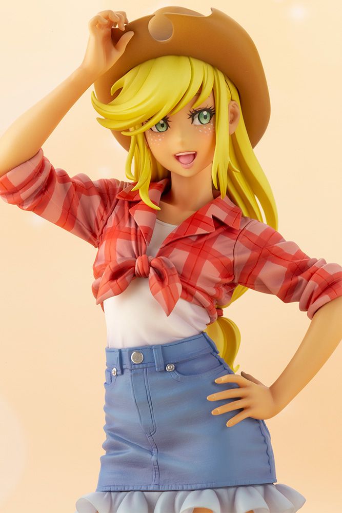 Kotobukiya 1/7 Applejack Bishoujo Statue, My Little Pony Series Printed and Assembled Figure Kit