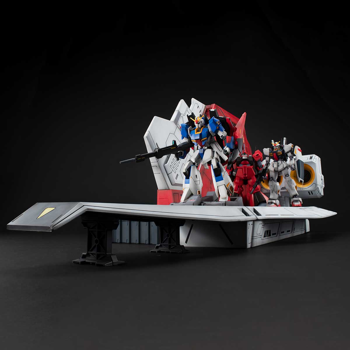 Megahouse Realistic Model Series Argama Catapult Deck (for 1/144 HGUC) "Gundam"