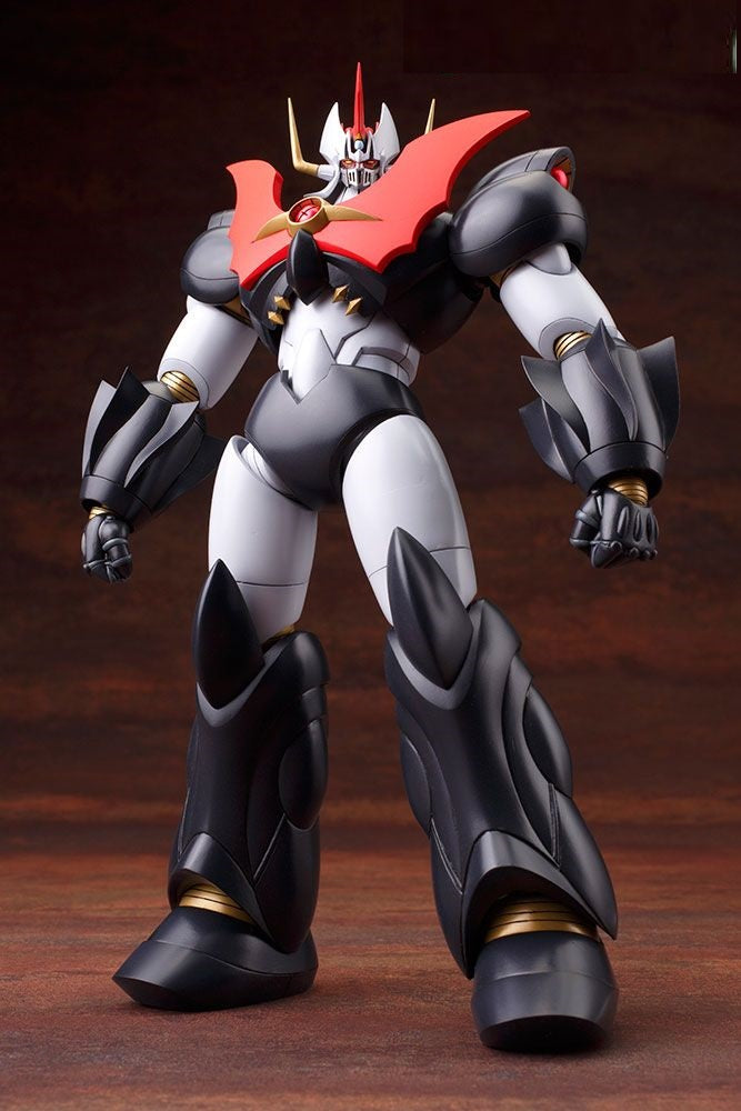 Kotobukiya Mazinger Z - Mazinkaiser (9.06 Inch Tall approx) Full Action Model Kit