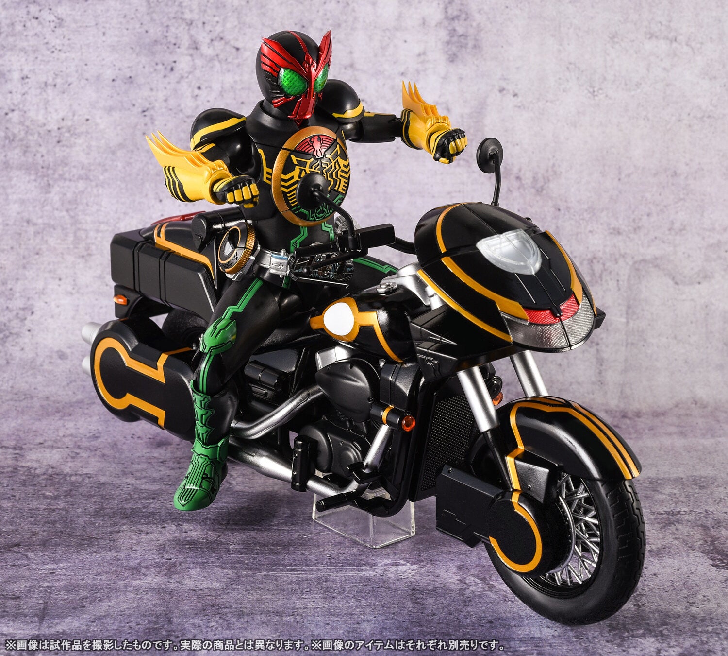 Kamen Rider Ozu - Kamen Rider OOO - S.H.Figuarts, S.H.Figuarts Shinkocchou Seihou - TaToBa Combo(Bandai Spirits) - UPC 4573102570550