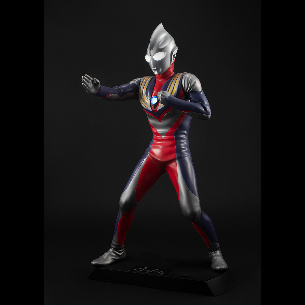 Megahouse Ultimate Article Ultraman Tiga (Multi Type)