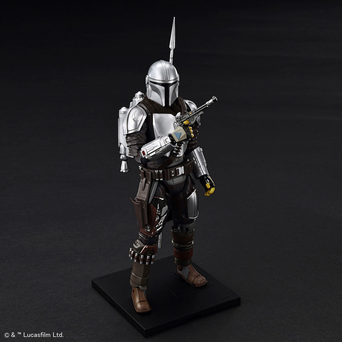 ザ・マンダロリアン - Mandalorian - Star Wars Plastic Model - Beskar Armor - 1/12(Bandai Spirits) - UPC 4573102617972