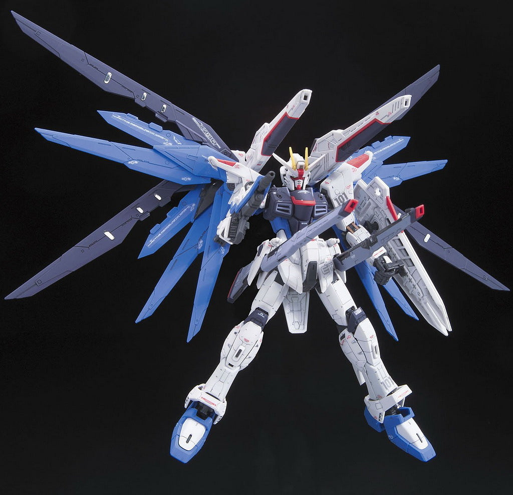 Bandai #5 Freedom Gundam 'Gundam SEED', Bandai RG