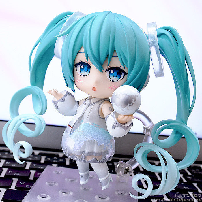 Good Smile Company Character Vocal Series 01: Hatsune Miku Series Miku Expo 2021 Ver. Nendoroid Doll