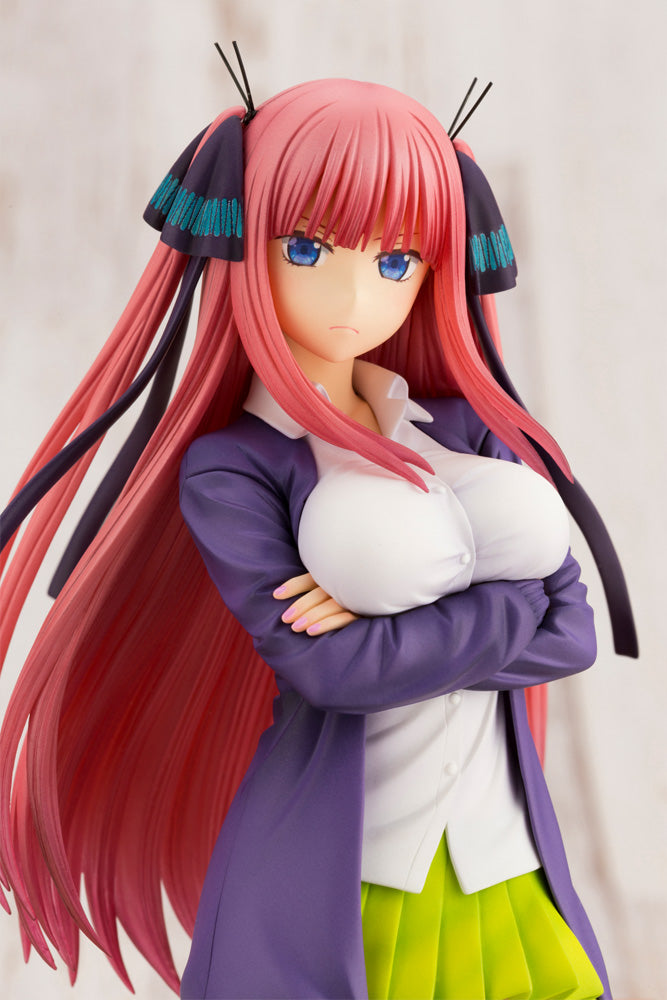 Kotobukiya 1/8 The Quintessential Quintuplets Series - Nino Nakano, PVC Figure (8.67 Inches)