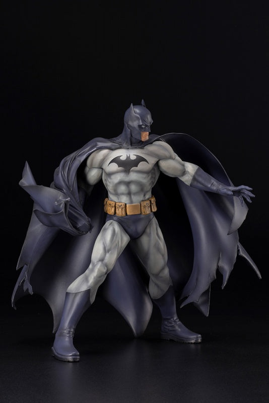 Kotobukiya 1/6 DC Batman Hush Renewal Package Artfx Statue, DC Universe Series