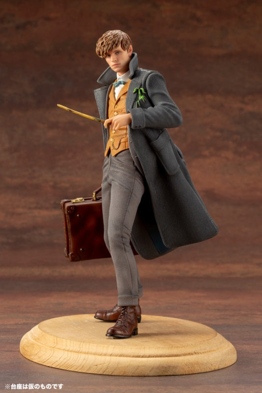 KOTOBUKIYA ARTFX+ Newt Scamander