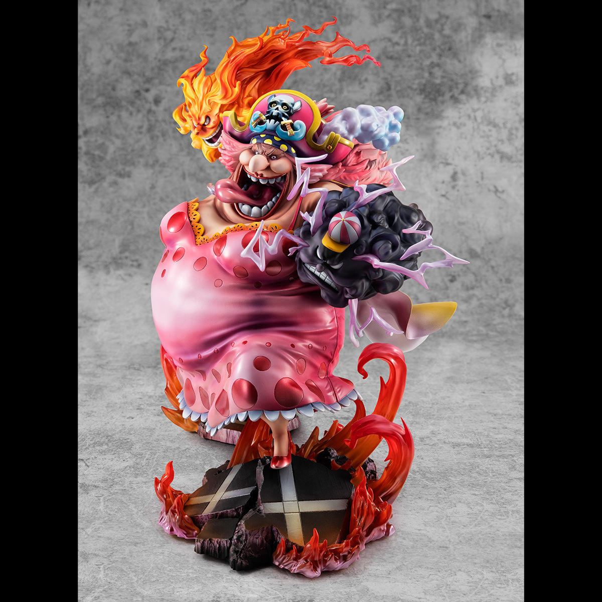 MegaHouse Portrait.Of.Pirates ONE PIECE“SA-MAXIMUM” Great Pirate “Big Mom”Charlotte Linlin