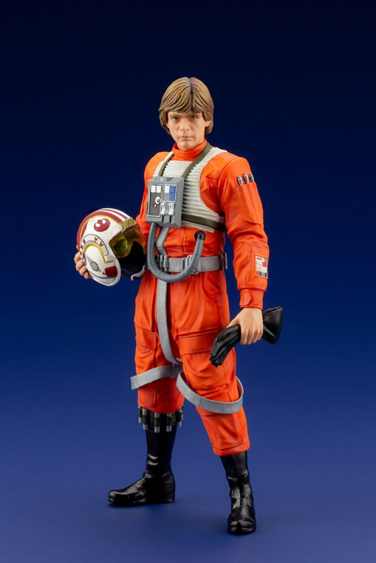 Kotobukiya 1/10 ARTFX+ Star Wars Luke Skywalker X-Wing Pilot