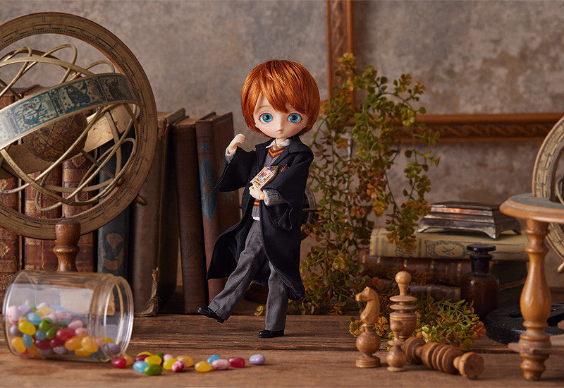 Good Smile Company Harry Potter Series Ron Weasley Harmonia Bloom Figure