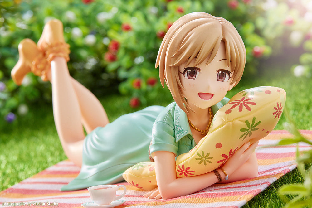 Kotobukiya 1/8 The Idolmaster Cinderella Girls Series Yumi Aiba -Off Stage, Pre-Painted PVC Statue