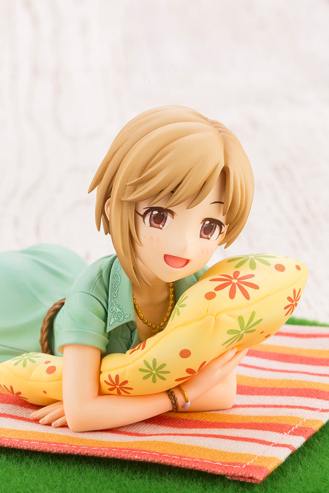 Kotobukiya 1/8 The Idolmaster Cinderella Girls Series Yumi Aiba -Off Stage, Pre-Painted PVC Statue