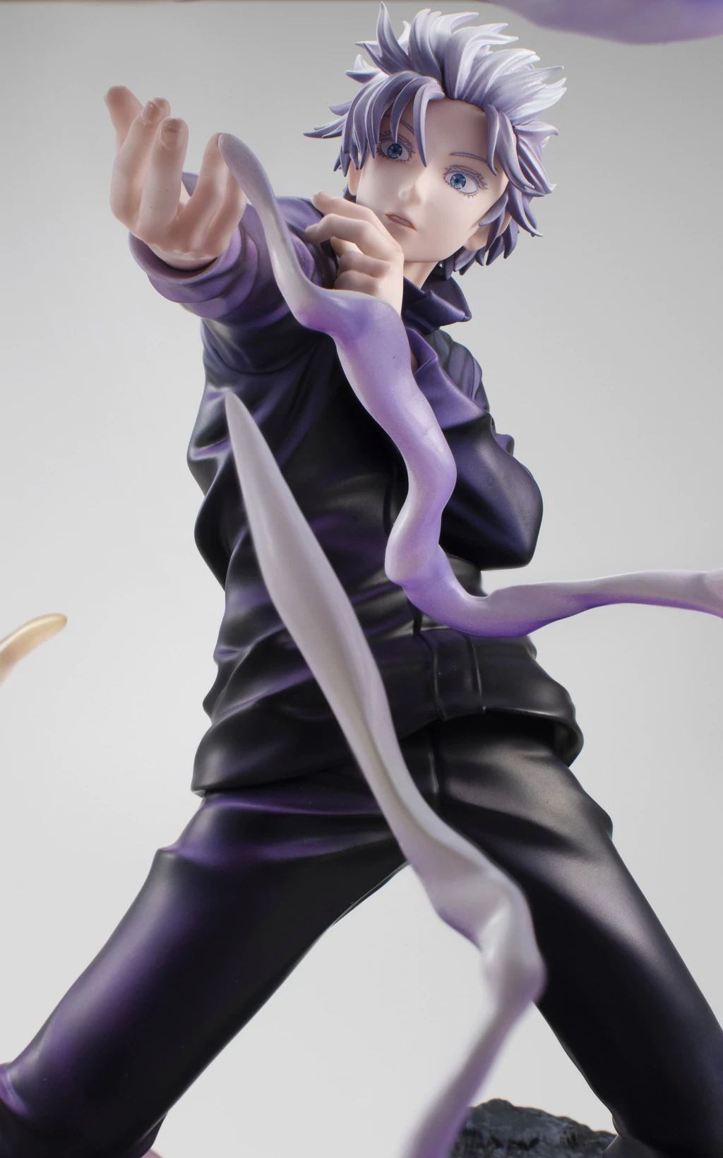 Megahouse DX Figure Satoru Gojo ( Kyoshiki Murasaki Ver.) "Jujutsu Kaisen"