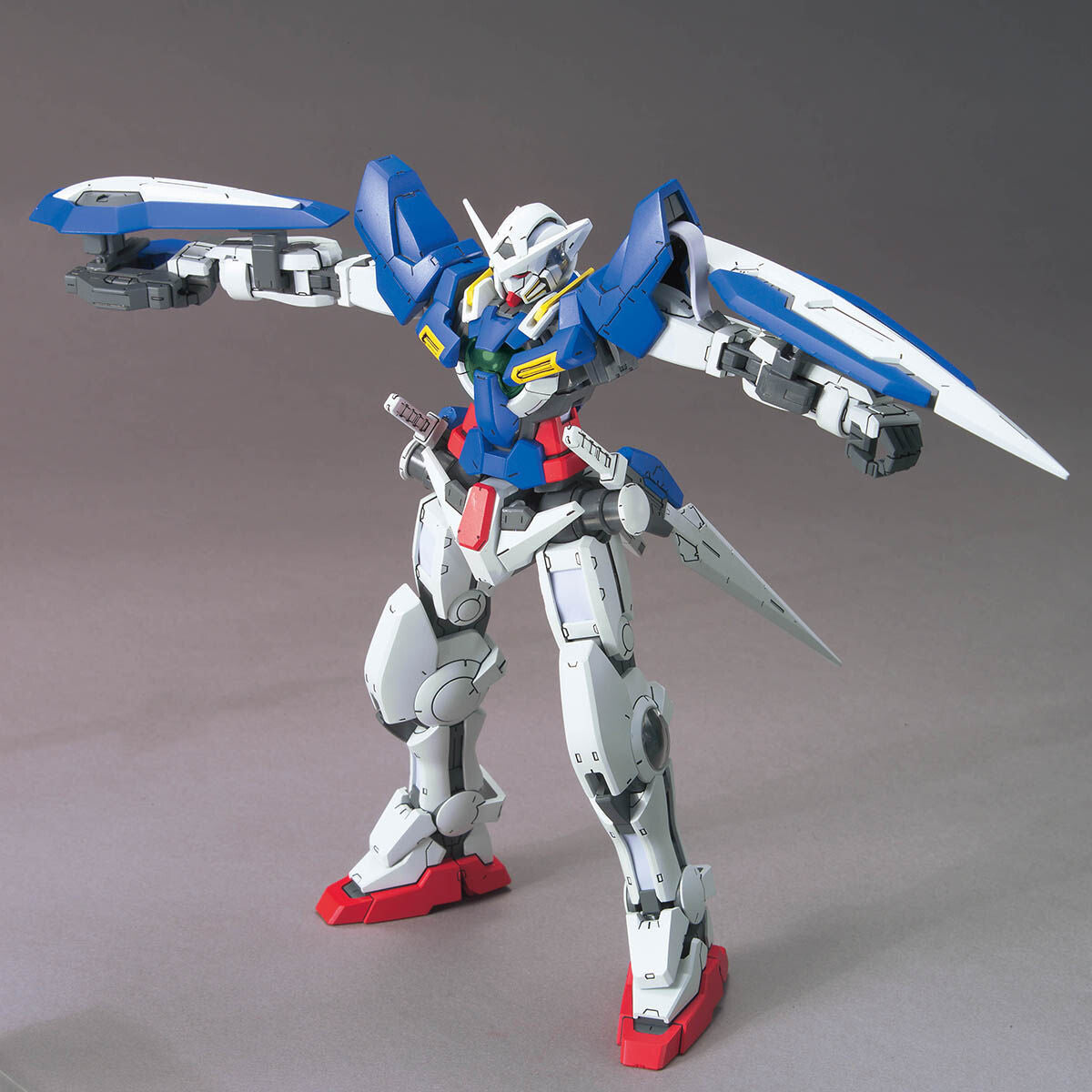 Bandai 1/100 #1 Gundam Exia 'Gundam 00'