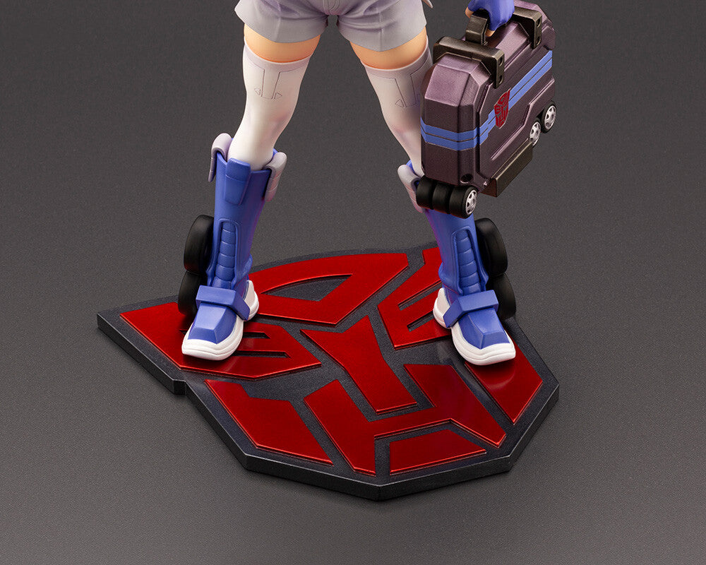 Kotobukiya 1/7 Transformers Series Optimus Prime Deluxe Edition Bishoujo, Pre-Painted PVC Statue