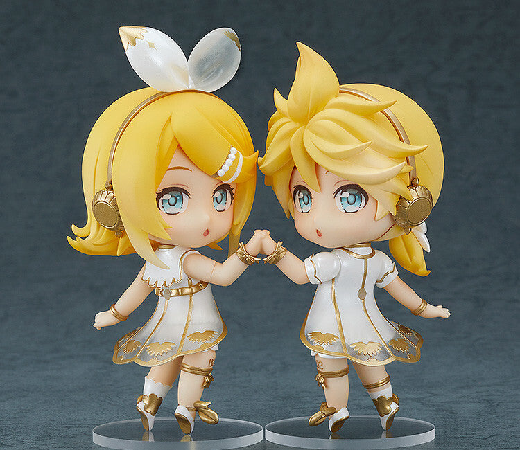 Good Smile Company Character Vocal Series 02: Kagamine Rin/Len Series Len Symphony 2022 Ver. Nendoroid Doll