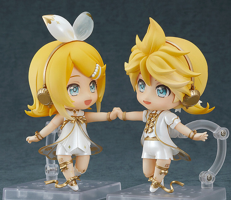 Good Smile Company Character Vocal Series 02: Kagamine Rin/Len Series Len Symphony 2022 Ver. Nendoroid Doll