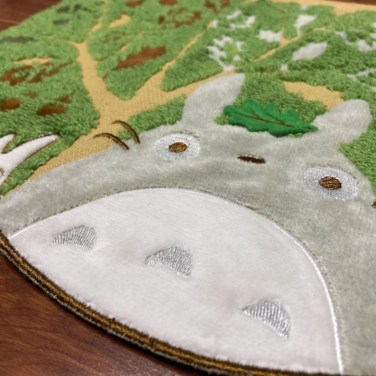 Marushin Totoro and Acorn Tree Mini Towel 'My Neighbor Totoro'