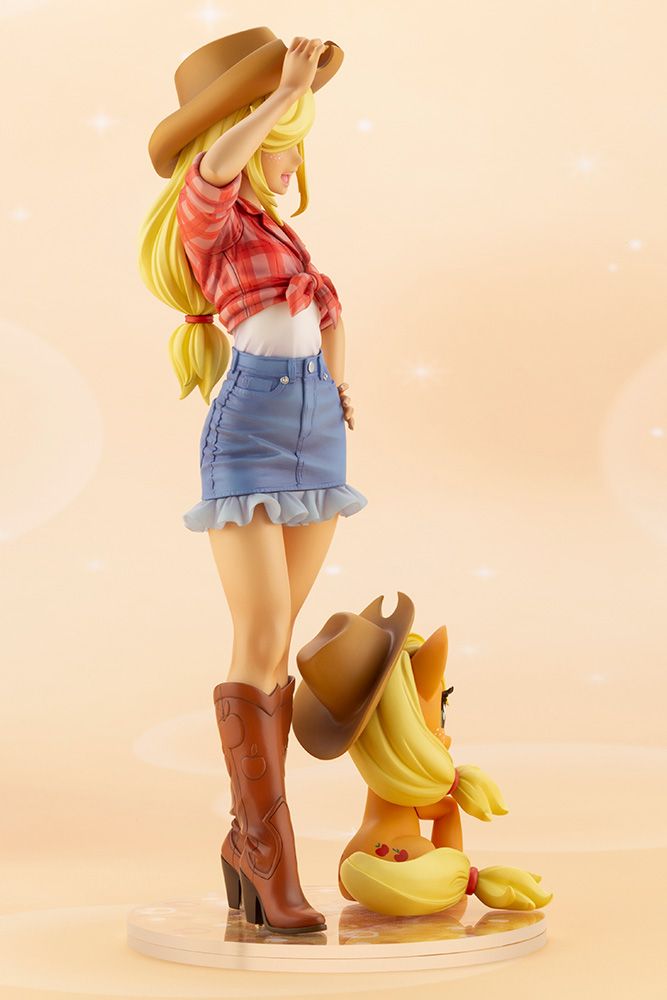 Kotobukiya 1/7 Applejack Bishoujo Statue, My Little Pony Series Printed and Assembled Figure Kit