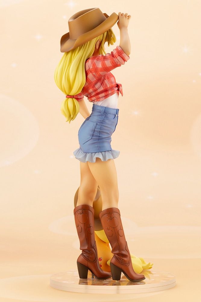 Kotobukiya 1/7 Applejack Bishoujo Statue, My Little Pony Series Printed and Assembled Figure Kit