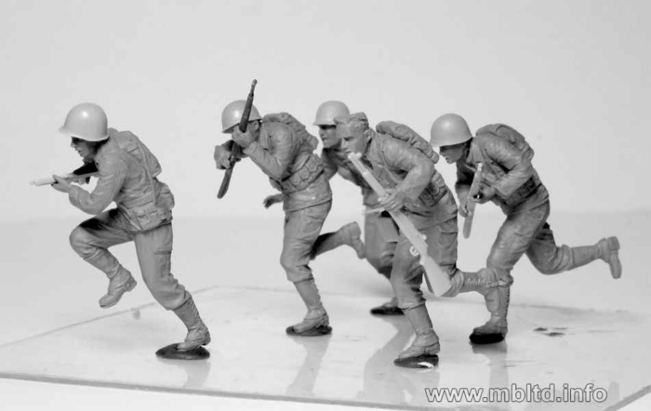 MASTER BOX 1/35 'Move, move, move' US Soldiers, Operation Overlord period, 1944