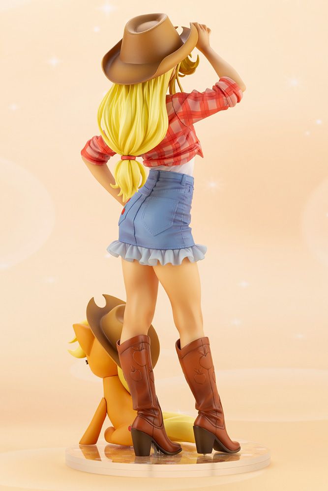 Kotobukiya 1/7 Applejack Bishoujo Statue, My Little Pony Series Printed and Assembled Figure Kit