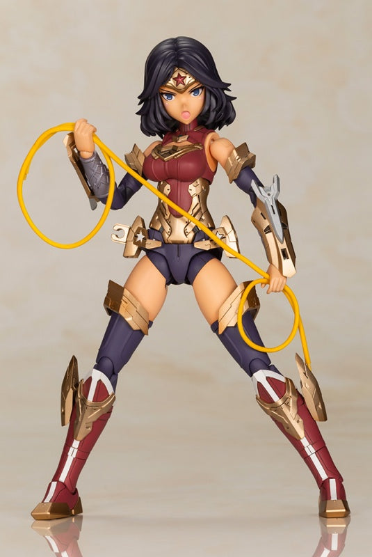 Kotobukiya Wonder Woman Humikane Shimada Ver, Action Figure Kit (7.09 Inches)