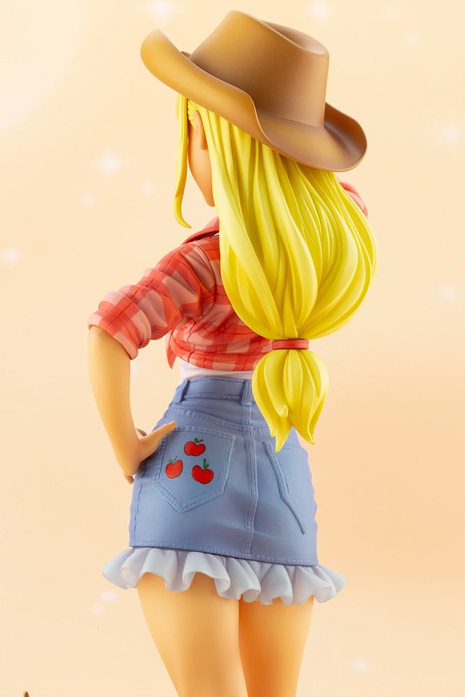 Kotobukiya 1/7 Applejack Bishoujo Statue, My Little Pony Series Printed and Assembled Figure Kit