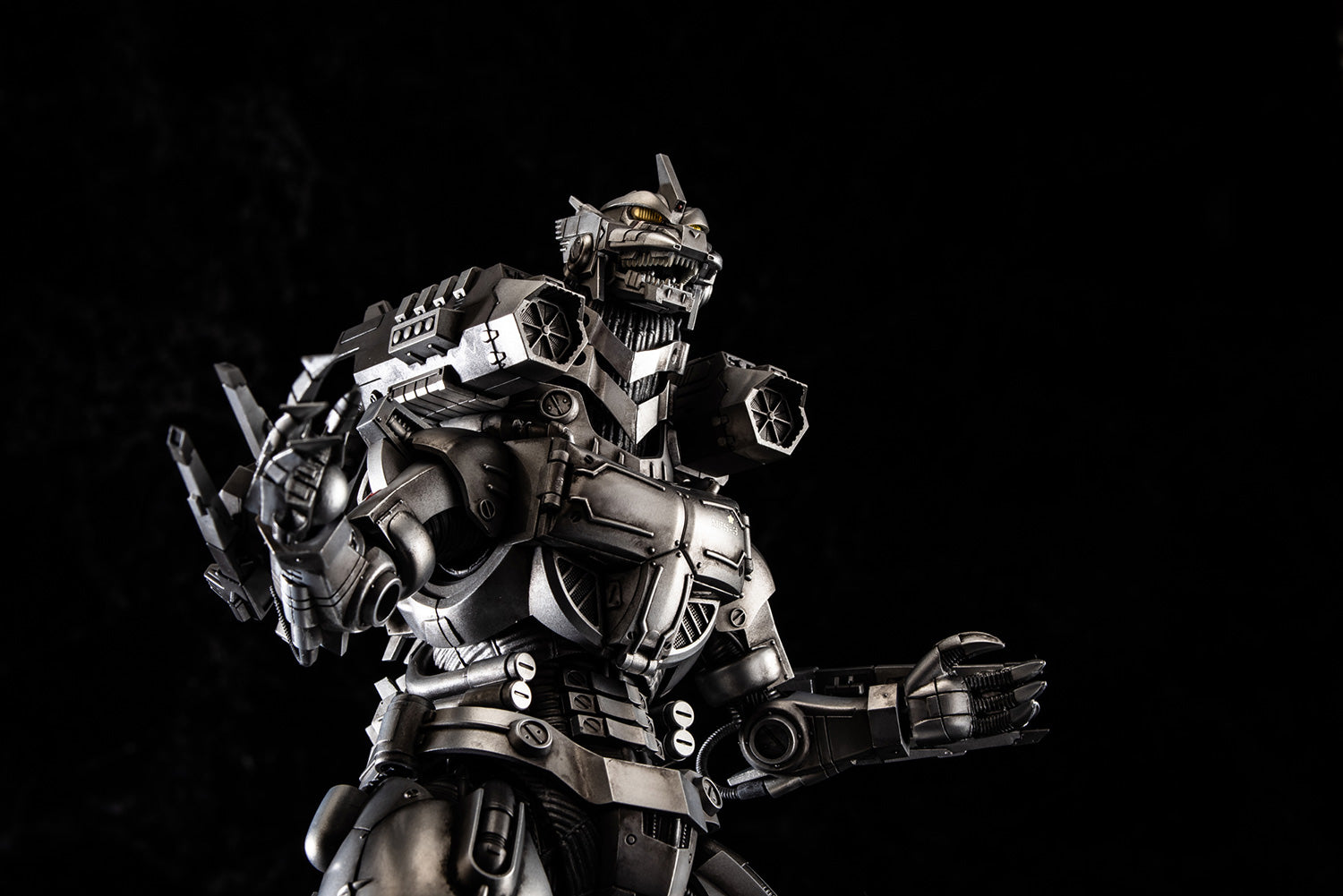 Aoshima Mechagodzilla KIRYU Heavy Armor (9.45 Inch approx)