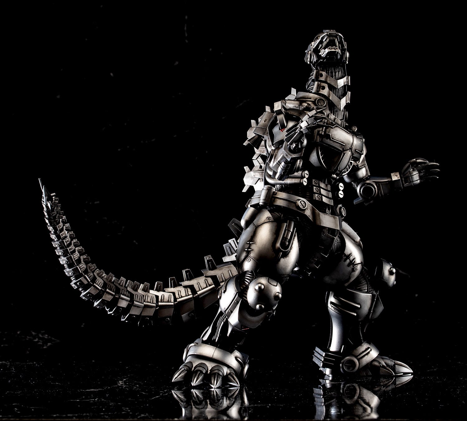 Aoshima Mechagodzilla KIRYU Heavy Armor (9.45 Inch approx)